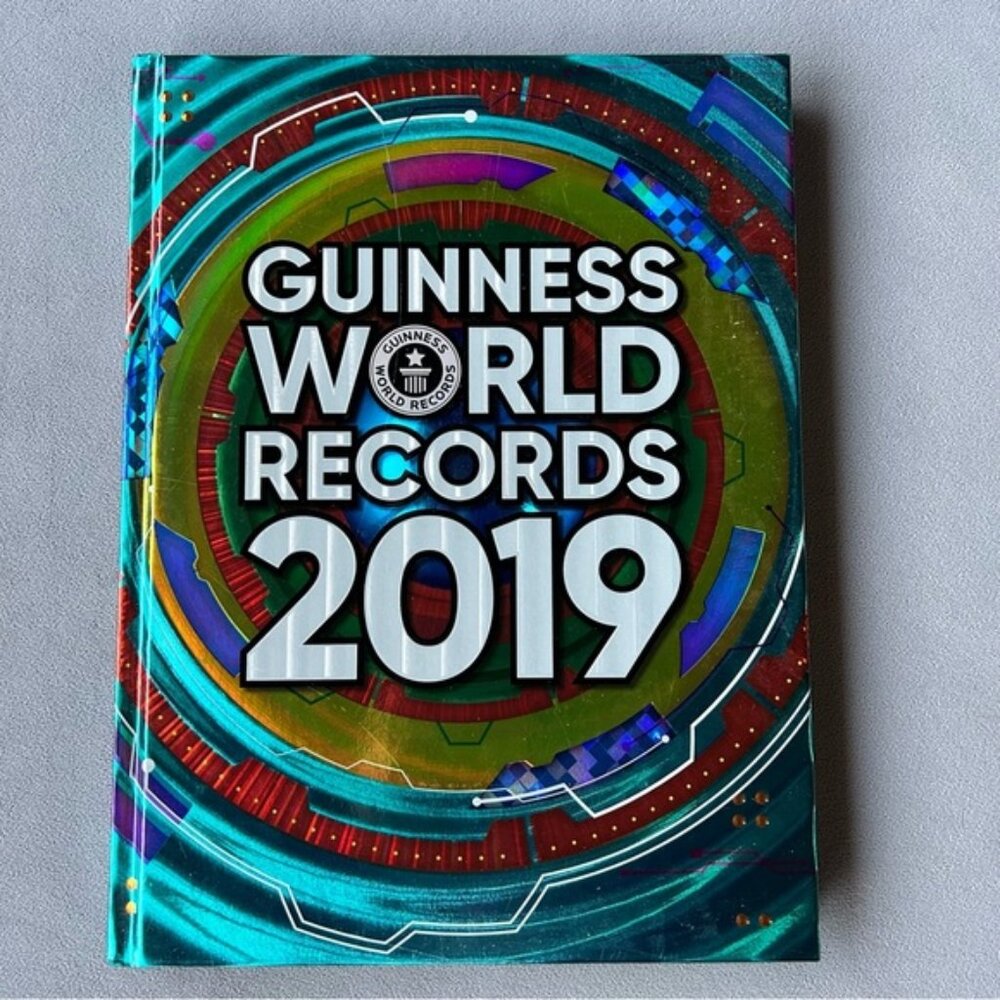 FRENCH Guinness World Records 2019 Hardcover